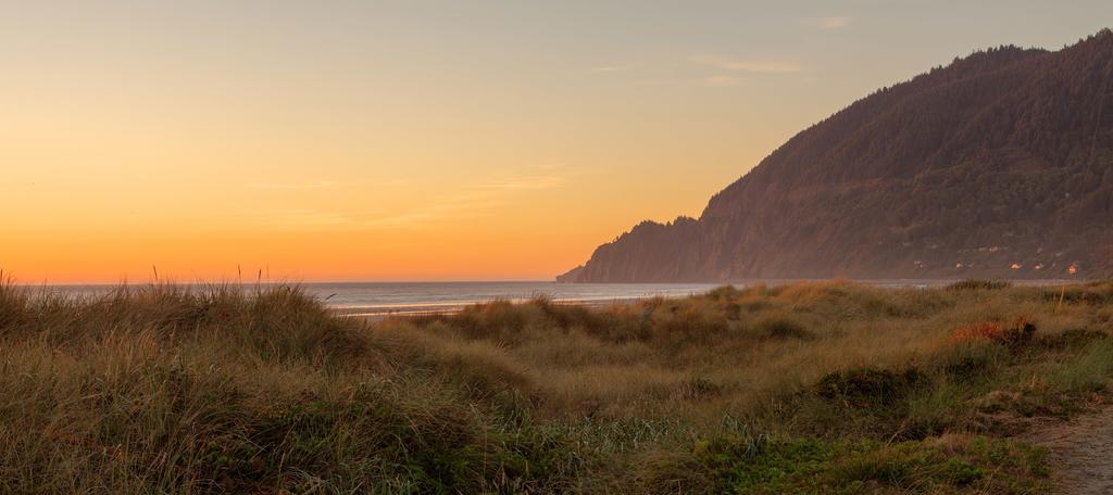 Sunset Surf Motel Manzanita Exterior photo