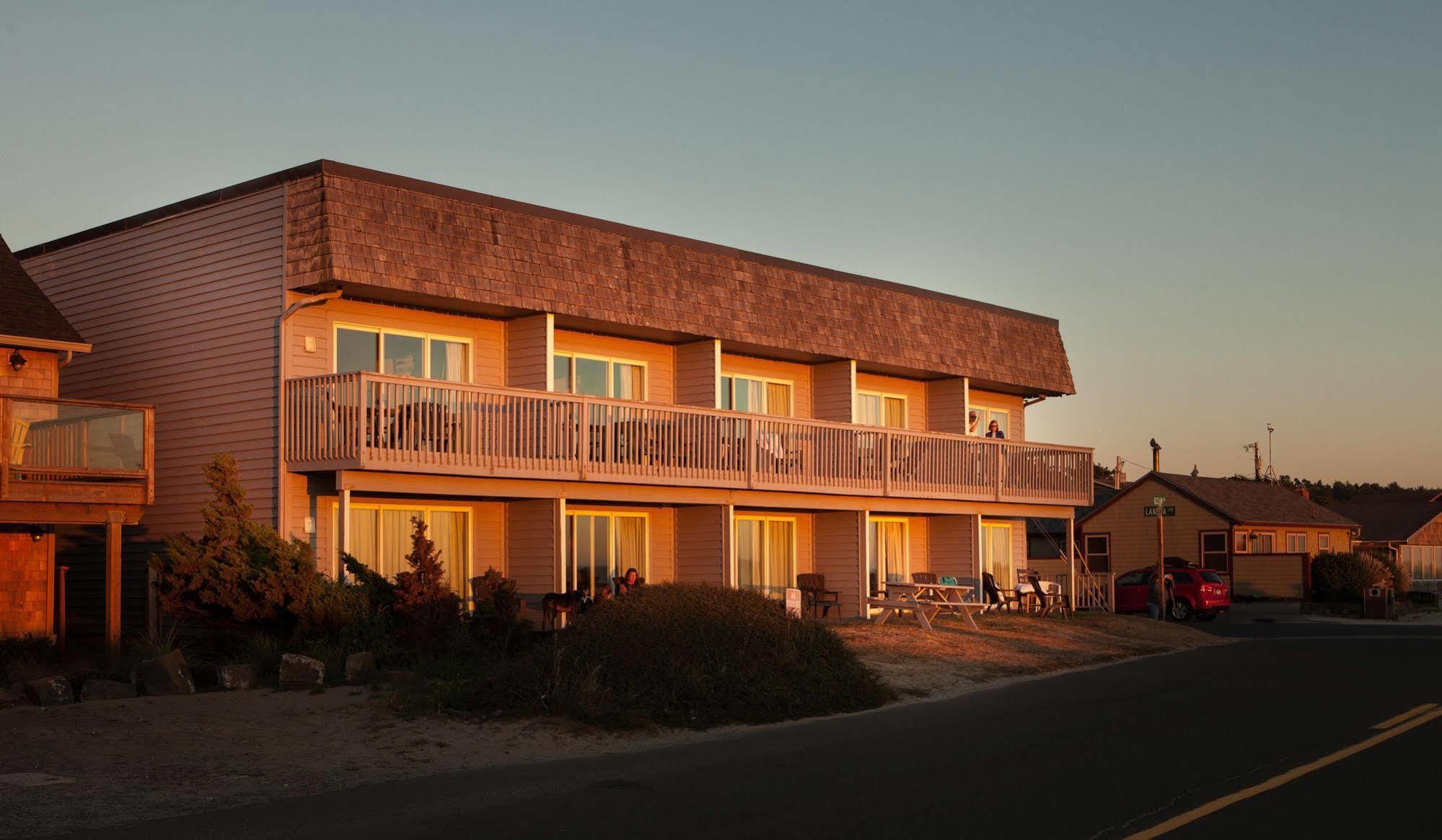 Sunset Surf Motel Manzanita Exterior photo