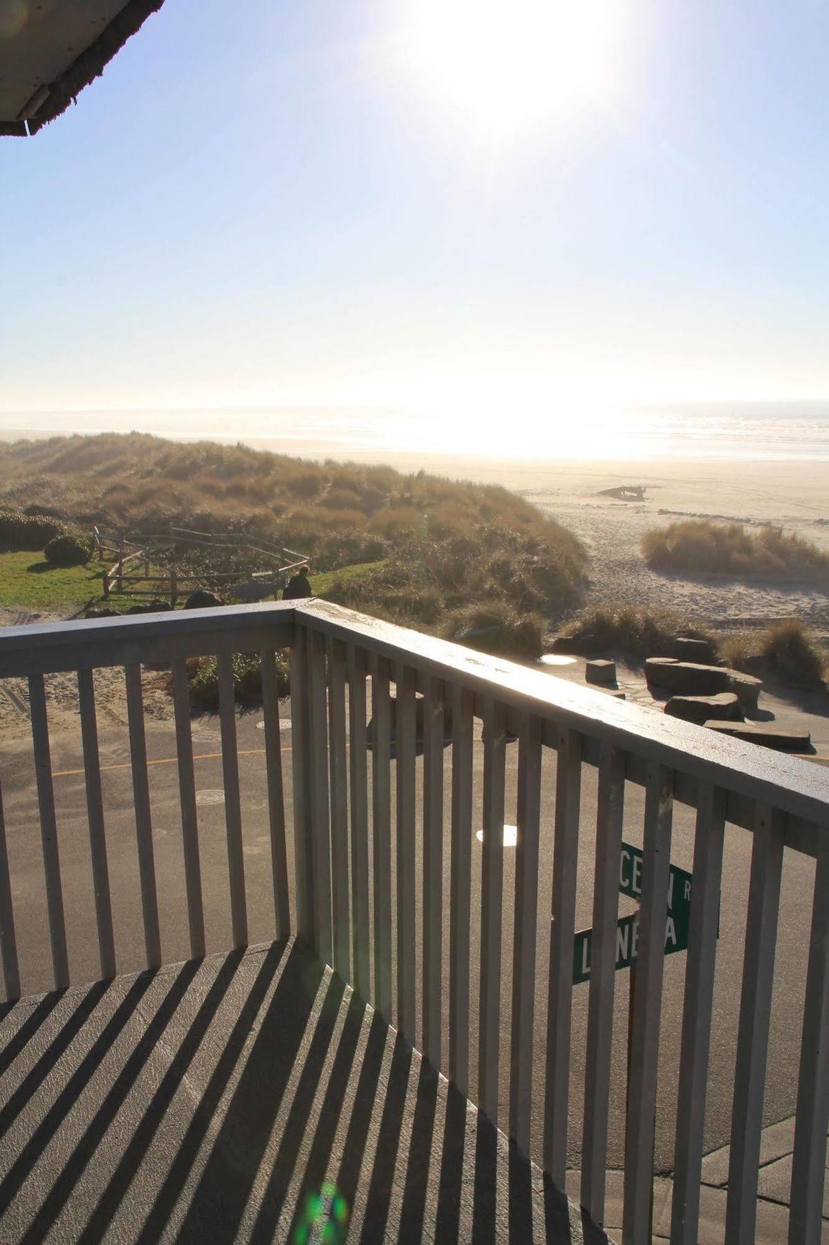 Sunset Surf Motel Manzanita Exterior photo